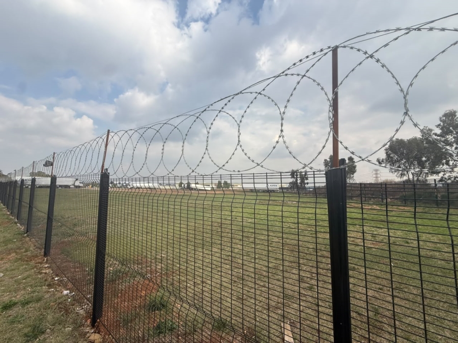 Commercial Property for Sale in Gosforth Park Gauteng