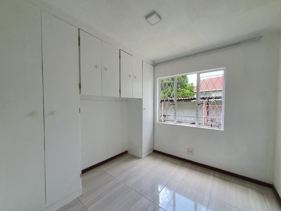 4 Bedroom Property for Sale in Bloubosrand Gauteng