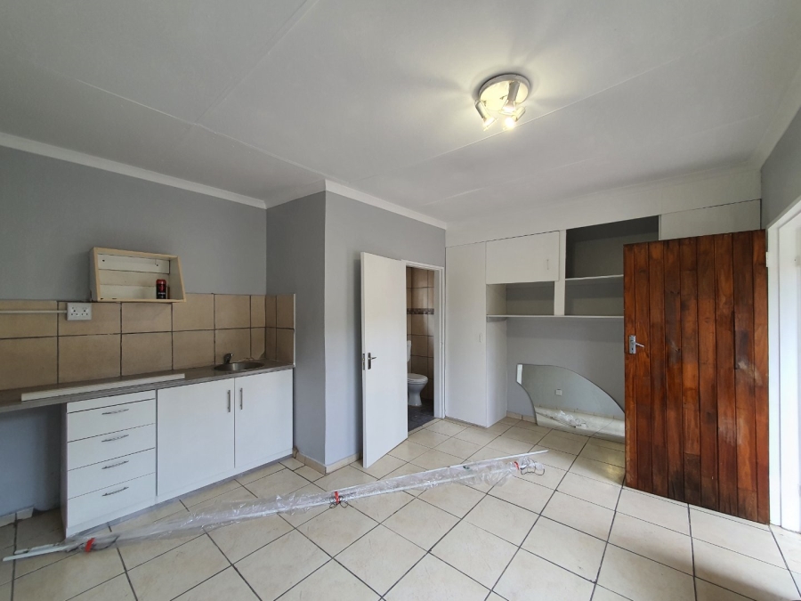 4 Bedroom Property for Sale in Bloubosrand Gauteng