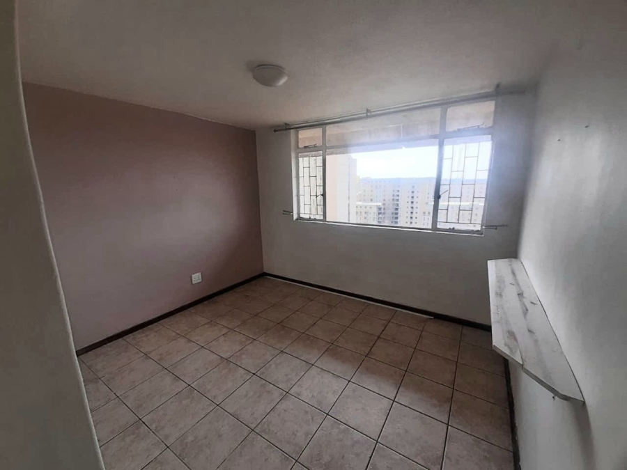 1 Bedroom Property for Sale in Hatfield Gauteng