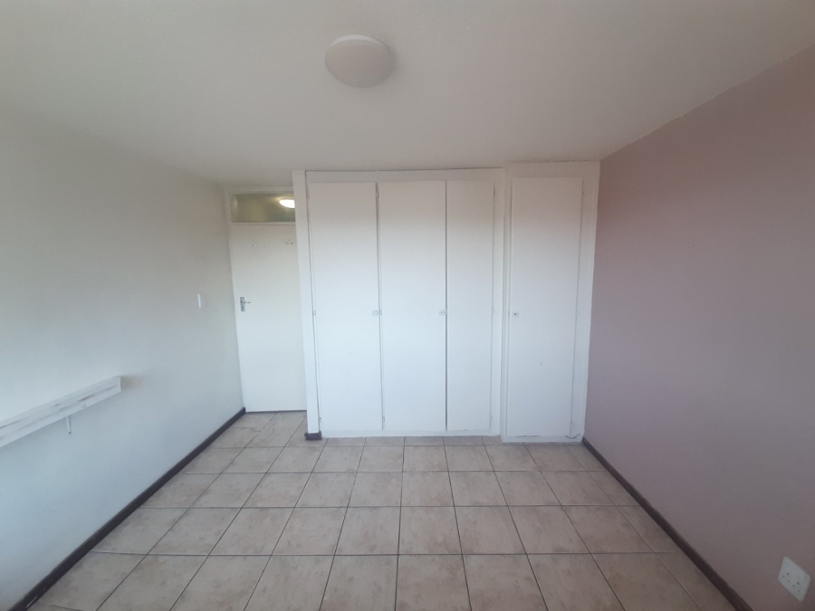 1 Bedroom Property for Sale in Hatfield Gauteng