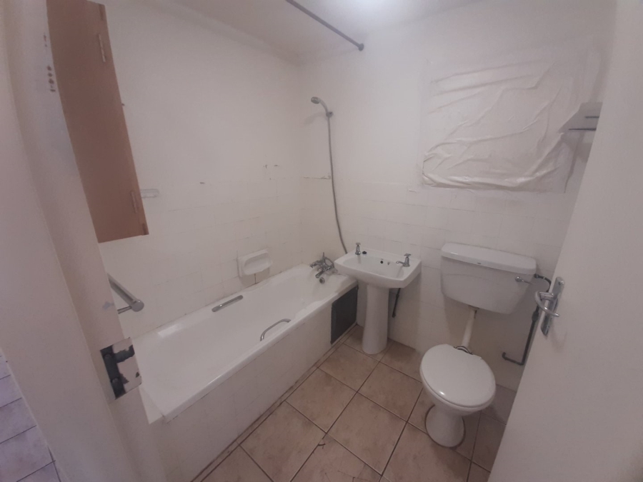 1 Bedroom Property for Sale in Hatfield Gauteng