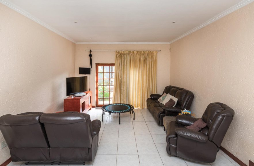 5 Bedroom Property for Sale in Kensington Gauteng
