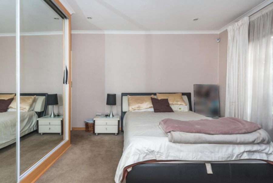 5 Bedroom Property for Sale in Kensington Gauteng