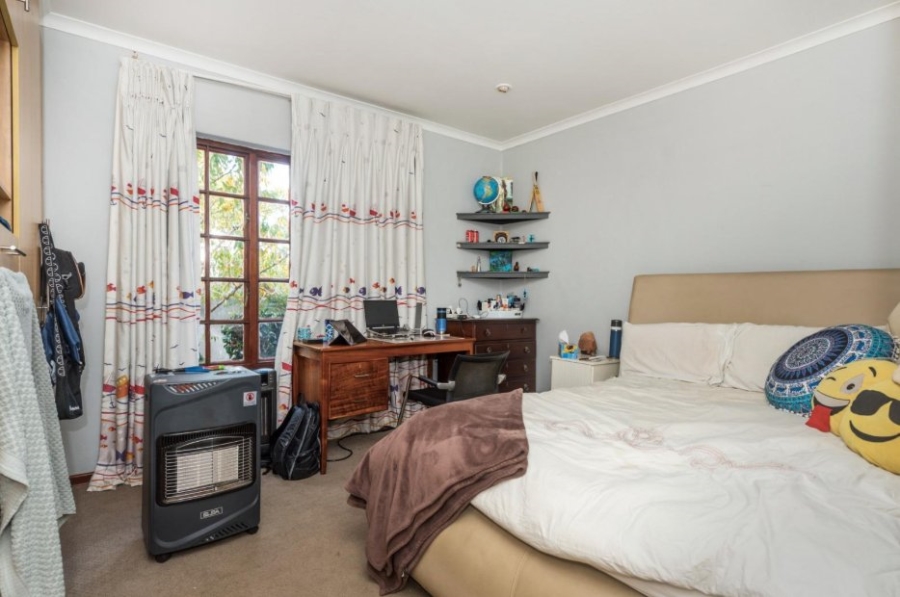 5 Bedroom Property for Sale in Kensington Gauteng