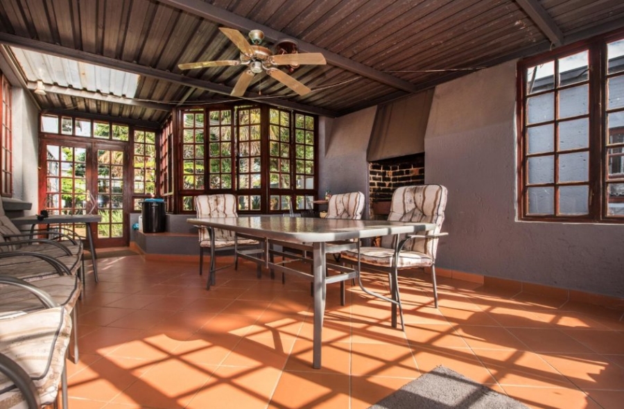 5 Bedroom Property for Sale in Kensington Gauteng