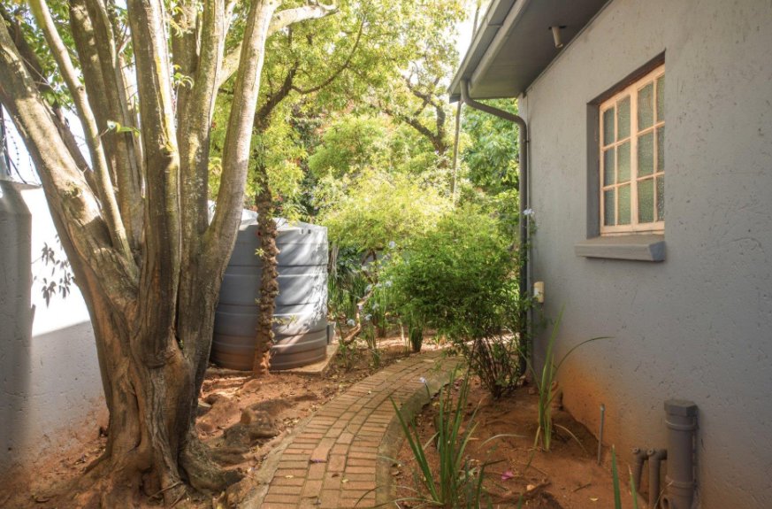 5 Bedroom Property for Sale in Kensington Gauteng