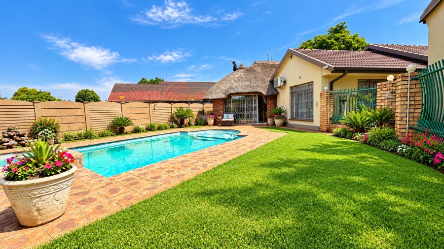 4 Bedroom Property for Sale in Risiville Gauteng