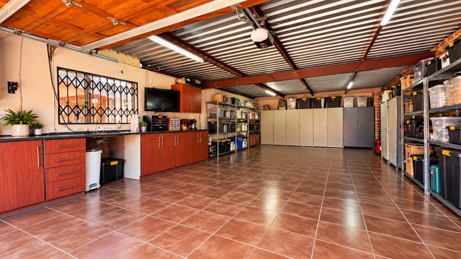 4 Bedroom Property for Sale in Risiville Gauteng