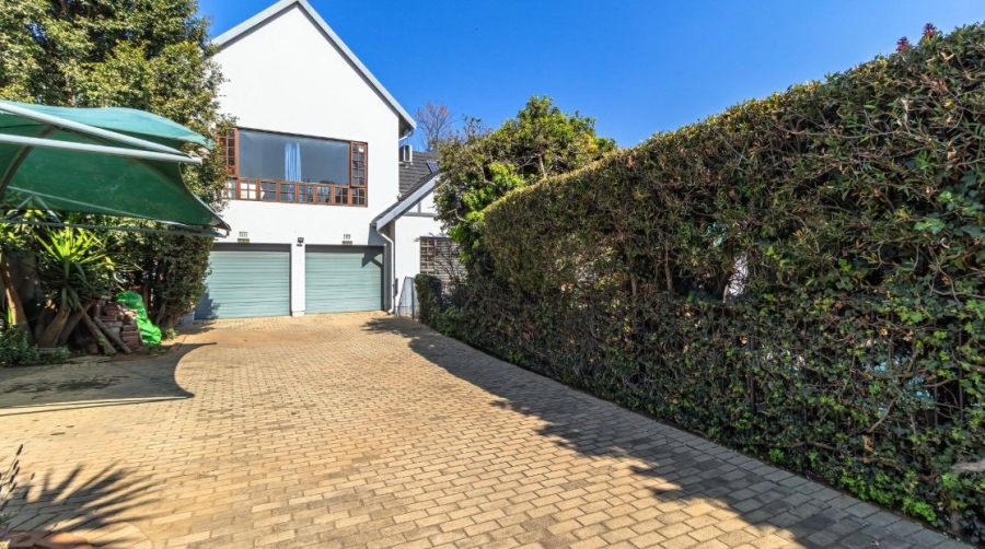 4 Bedroom Property for Sale in Highway Gardens Gauteng