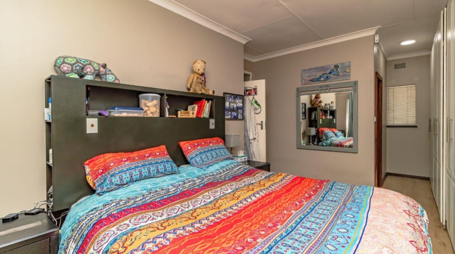 4 Bedroom Property for Sale in Highway Gardens Gauteng