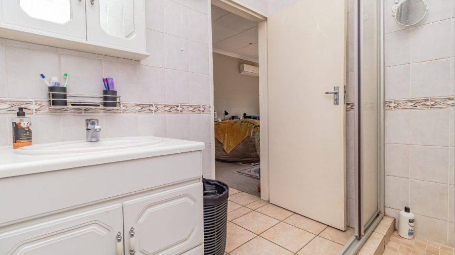 4 Bedroom Property for Sale in Highway Gardens Gauteng