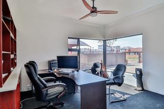 7 Bedroom Property for Sale in Theresa Park Gauteng