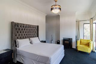 7 Bedroom Property for Sale in Theresa Park Gauteng