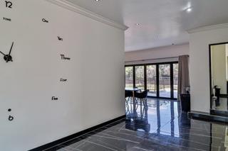 7 Bedroom Property for Sale in Theresa Park Gauteng