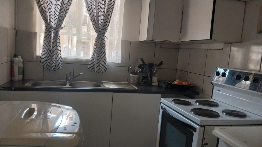 2 Bedroom Property for Sale in Parkdene Gauteng