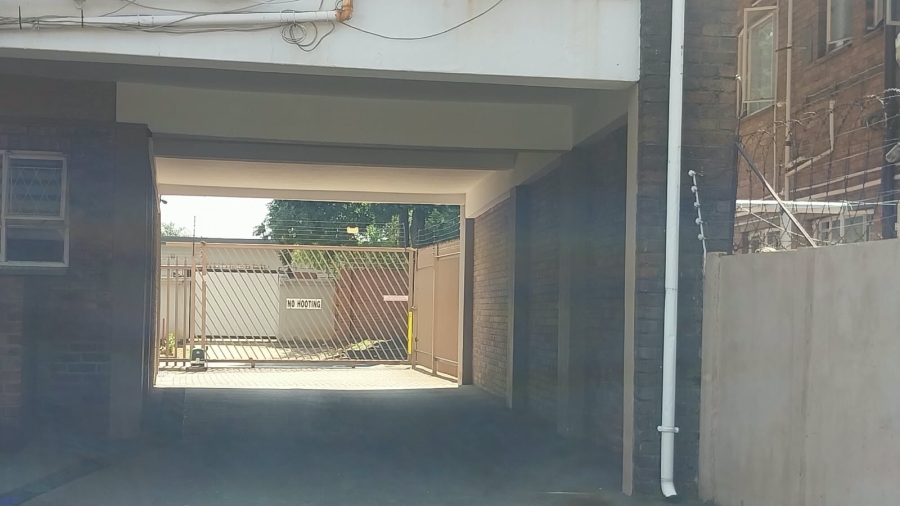 2 Bedroom Property for Sale in Parkdene Gauteng