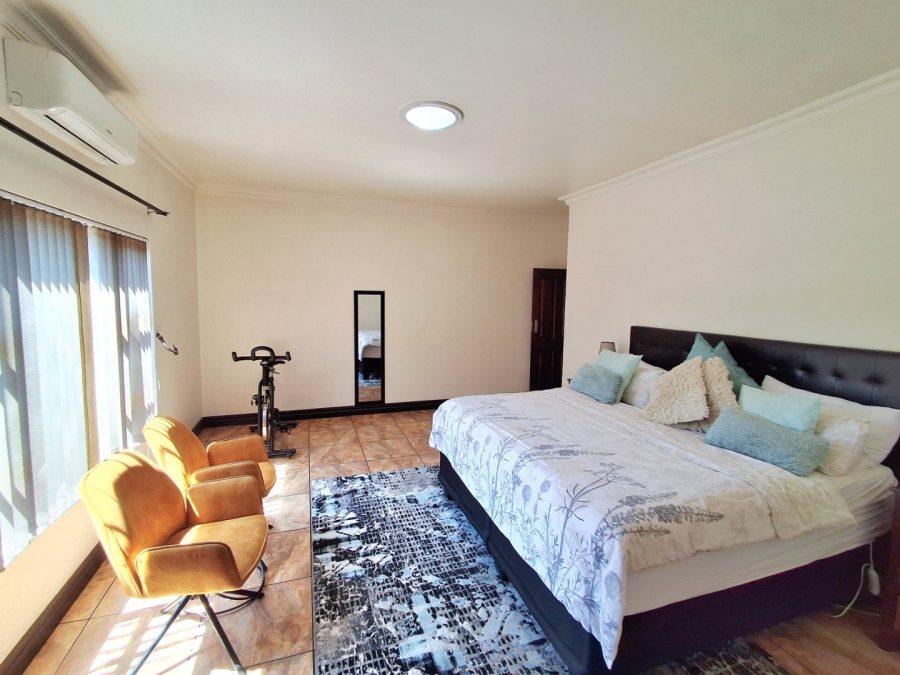 4 Bedroom Property for Sale in Vanderbijlpark SE 8 Gauteng