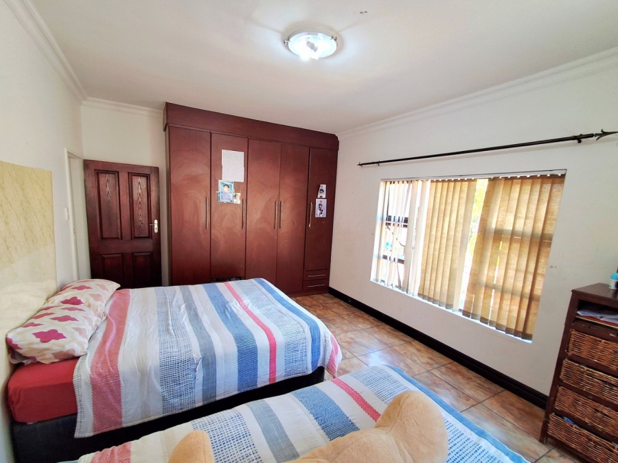 4 Bedroom Property for Sale in Vanderbijlpark SE 8 Gauteng