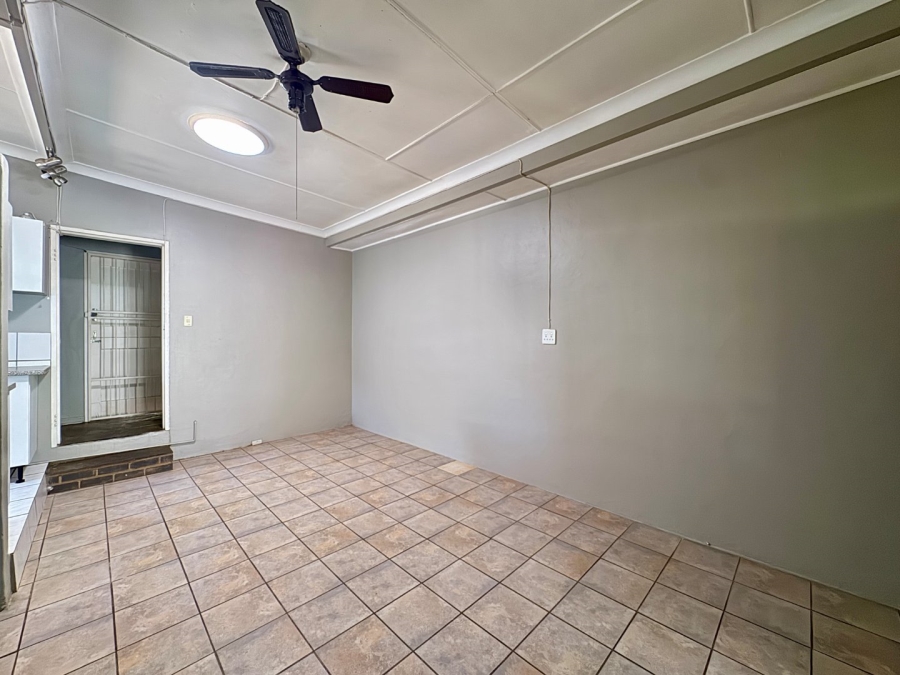 To Let 1 Bedroom Property for Rent in Lyttelton Manor Gauteng