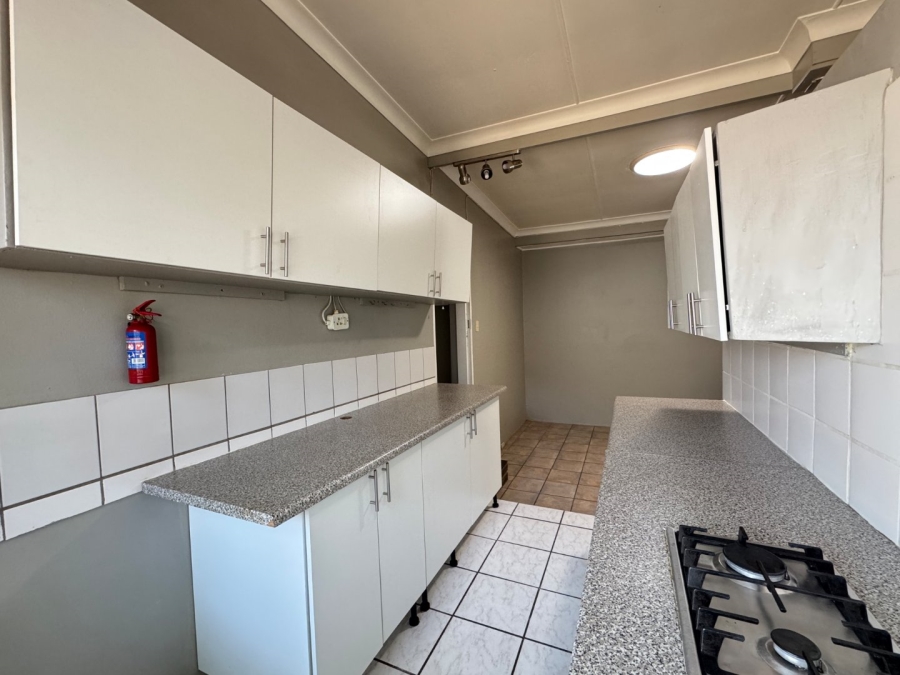 To Let 1 Bedroom Property for Rent in Lyttelton Manor Gauteng