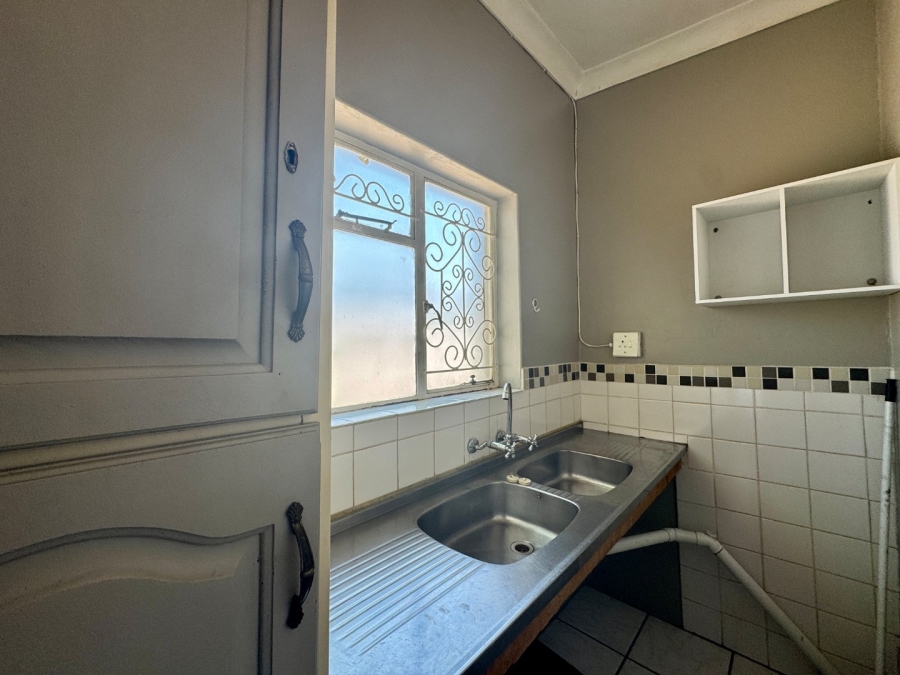 To Let 1 Bedroom Property for Rent in Lyttelton Manor Gauteng