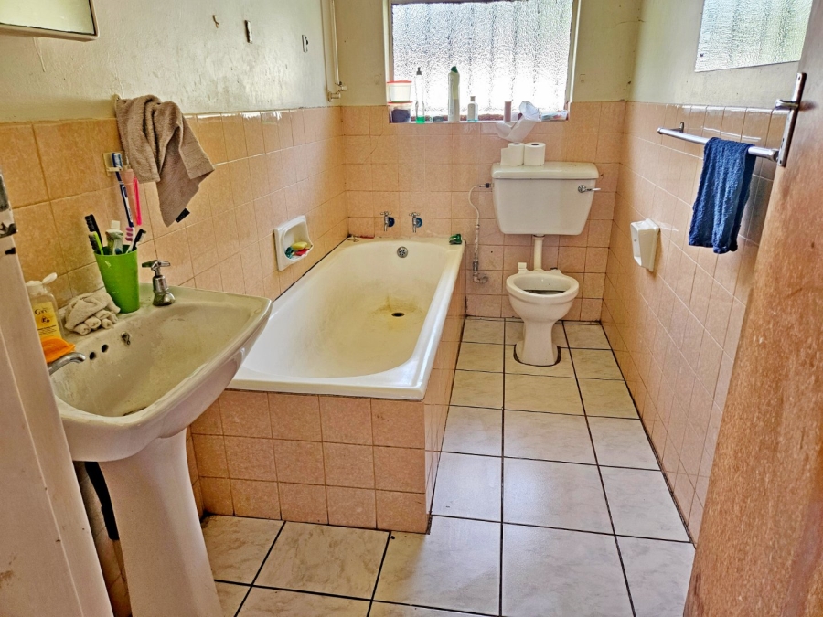 4 Bedroom Property for Sale in Birch Acres Gauteng