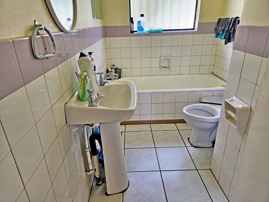 4 Bedroom Property for Sale in Birch Acres Gauteng