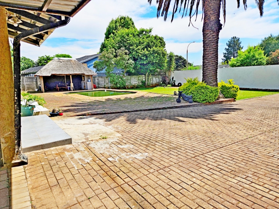 4 Bedroom Property for Sale in Birch Acres Gauteng