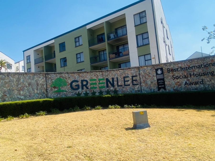 To Let  Bedroom Property for Rent in Linbro Park Gauteng