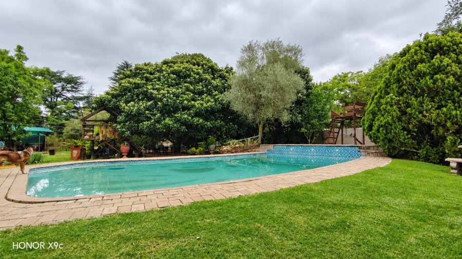 Commercial Property for Sale in Buyscelia Gauteng
