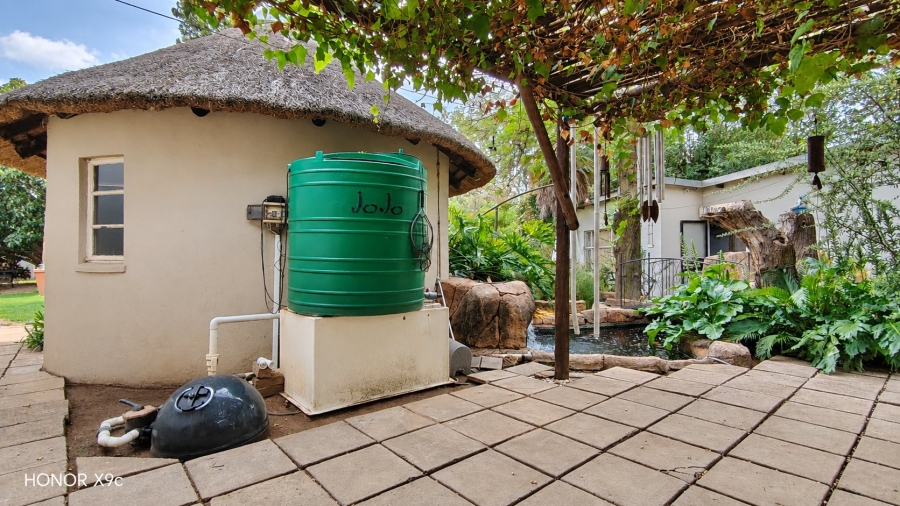 Commercial Property for Sale in Buyscelia Gauteng