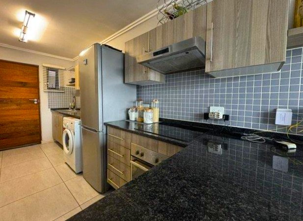 2 Bedroom Property for Sale in Sebenza Gauteng