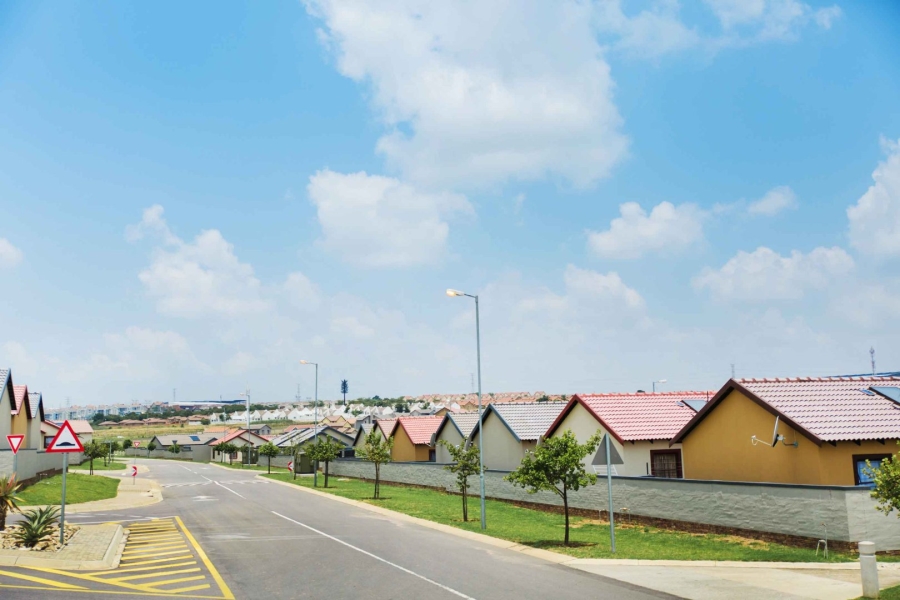 3 Bedroom Property for Sale in Kosmosdal Gauteng