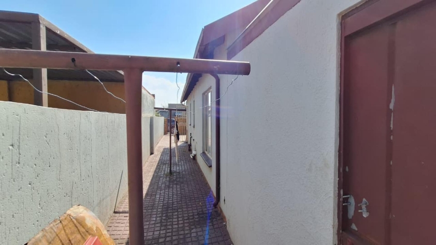 3 Bedroom Property for Sale in Vosloorus Gauteng