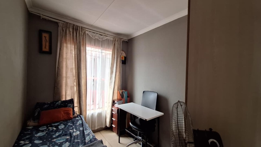 3 Bedroom Property for Sale in Vosloorus Gauteng