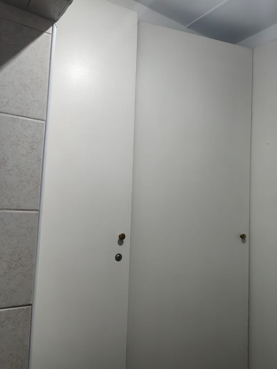 4 Bedroom Property for Sale in Brackendowns Gauteng
