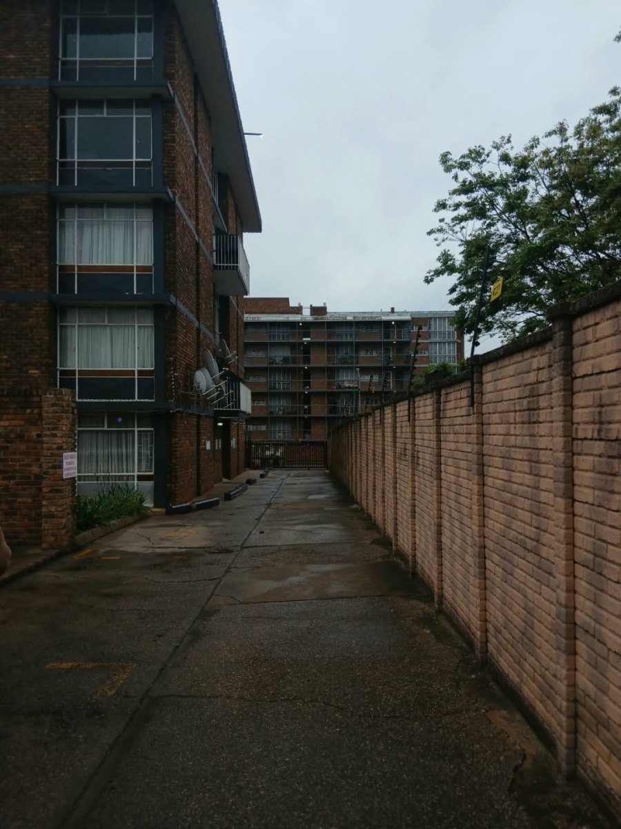 2 Bedroom Property for Sale in Mayville Gauteng