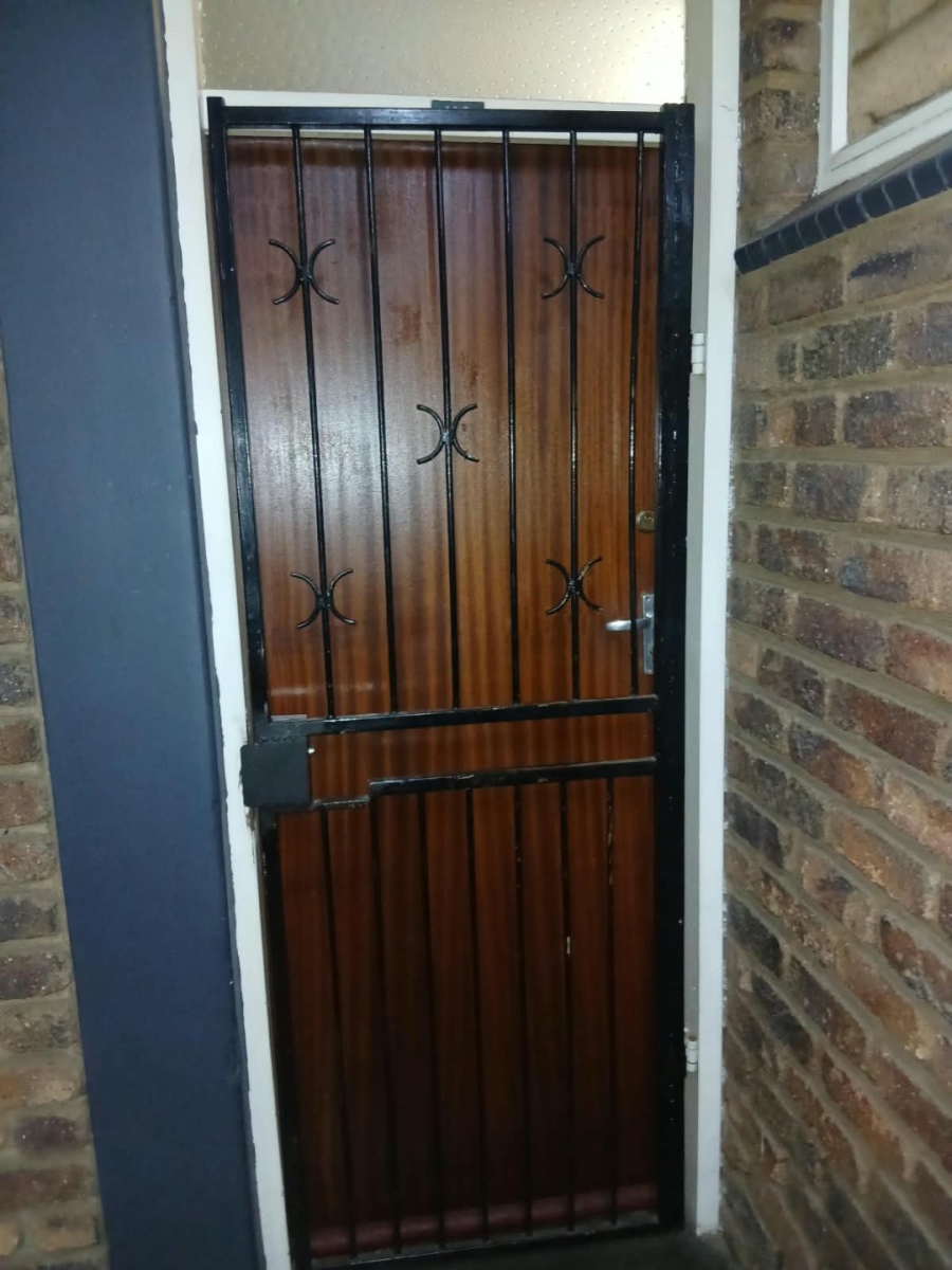 2 Bedroom Property for Sale in Mayville Gauteng
