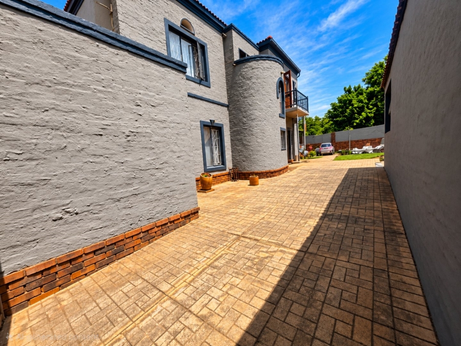 3 Bedroom Property for Sale in Jordaan Park Gauteng