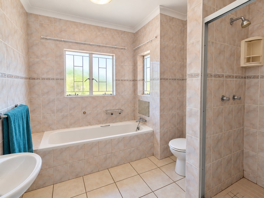 3 Bedroom Property for Sale in Eastleigh Gauteng