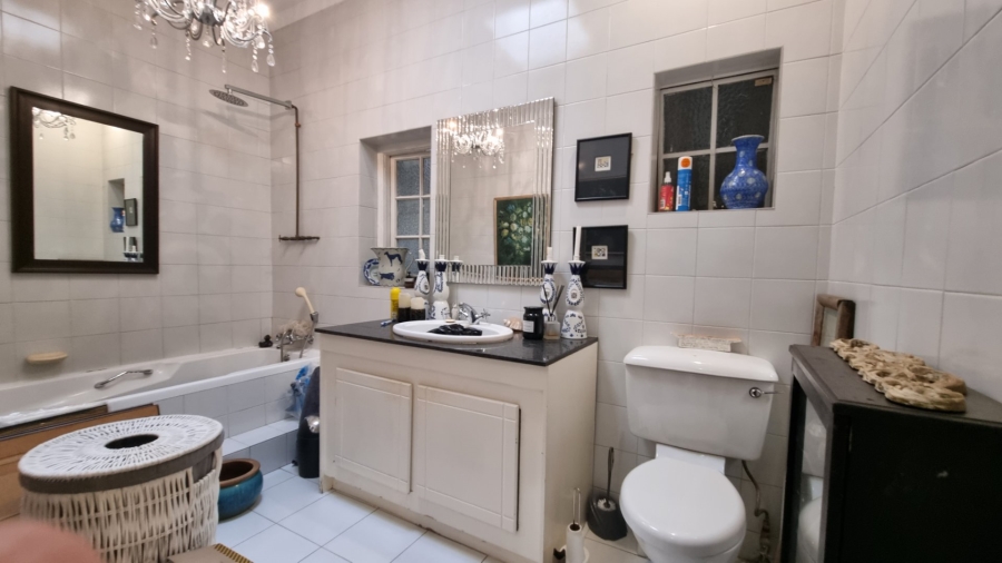 To Let 1 Bedroom Property for Rent in Westcliff Gauteng