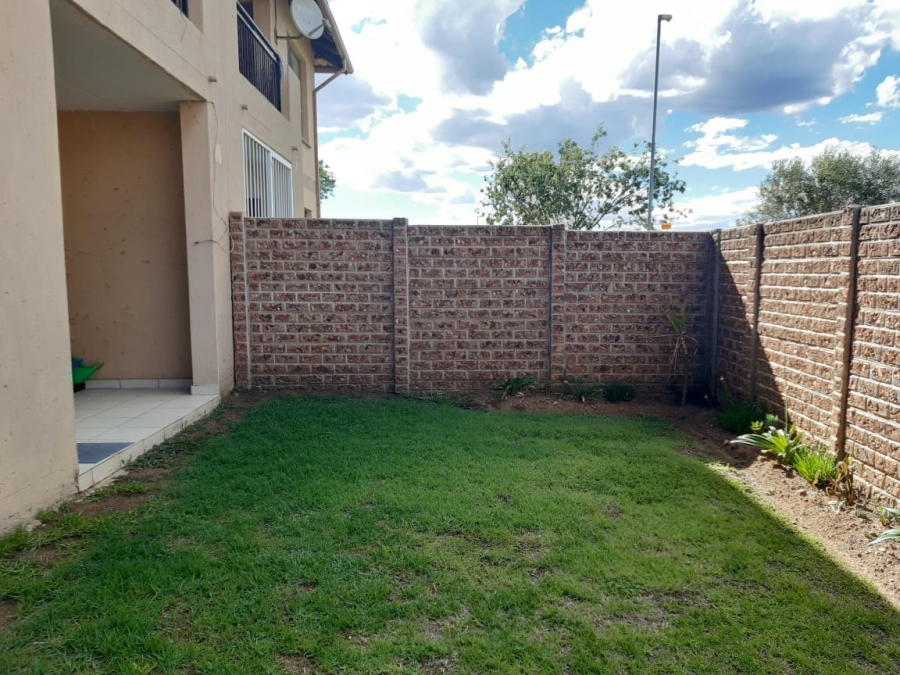 To Let  Bedroom Property for Rent in Parkrand Gauteng