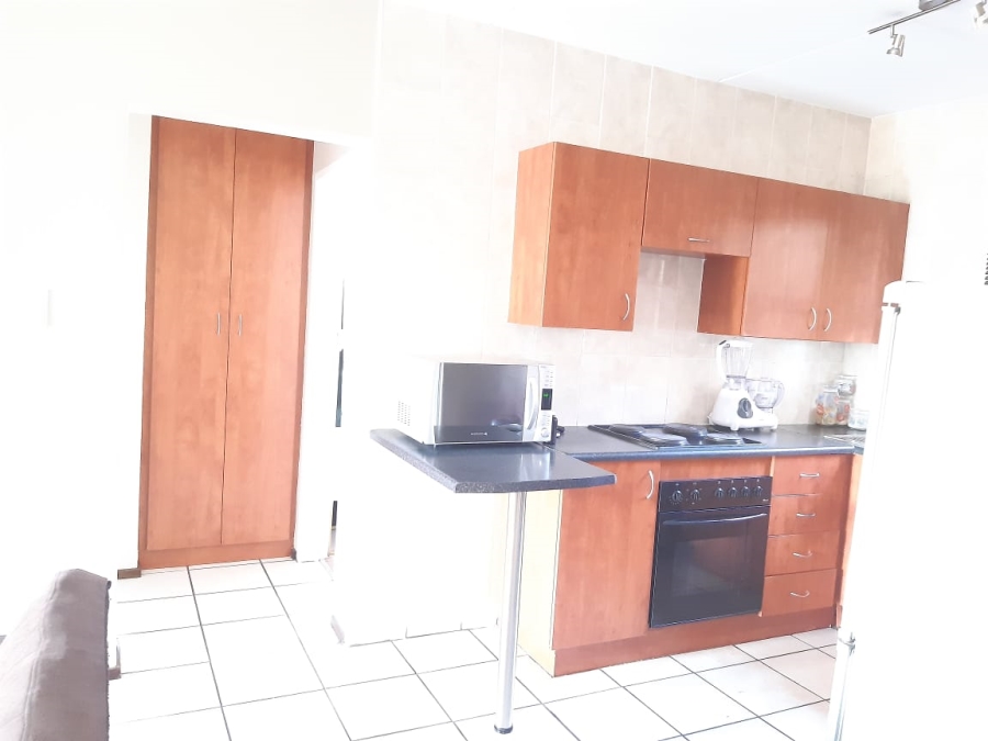 To Let  Bedroom Property for Rent in Parkrand Gauteng