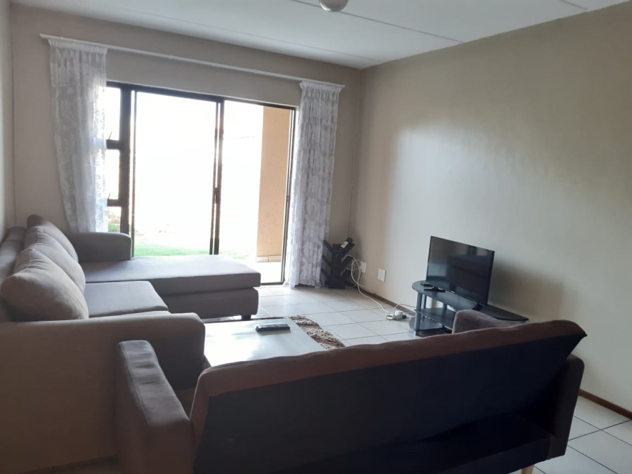 To Let  Bedroom Property for Rent in Parkrand Gauteng