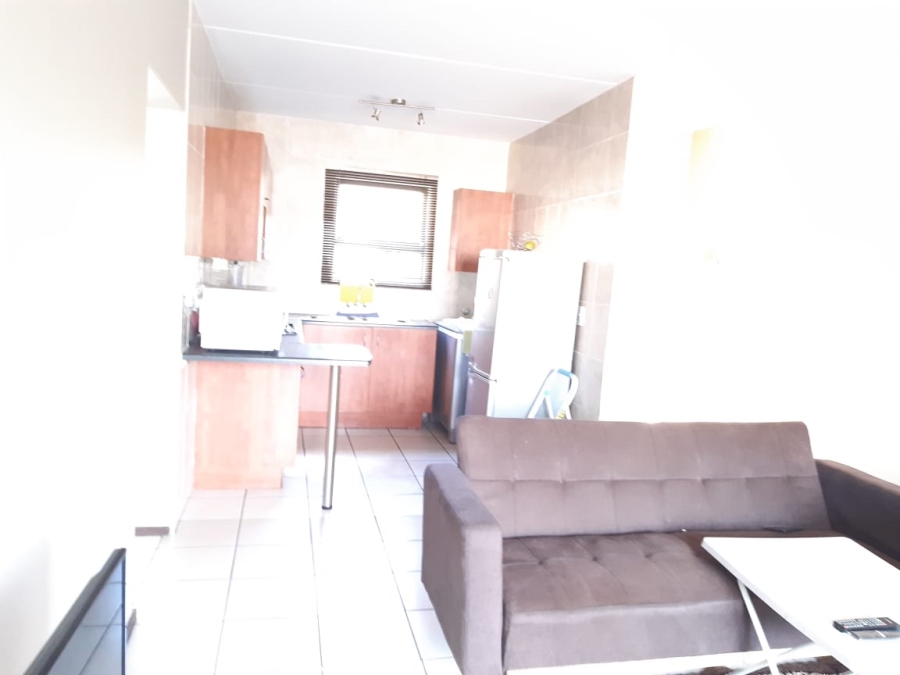 To Let  Bedroom Property for Rent in Parkrand Gauteng