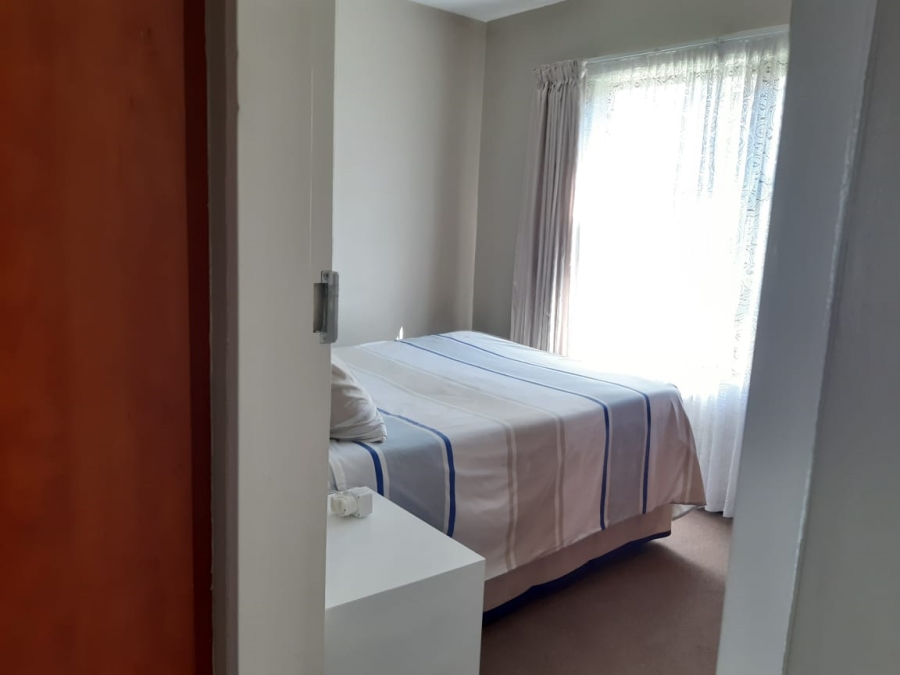 To Let  Bedroom Property for Rent in Parkrand Gauteng