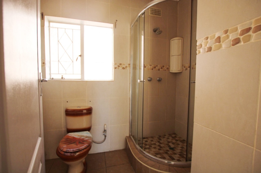 To Let 5 Bedroom Property for Rent in Eden Glen Gauteng