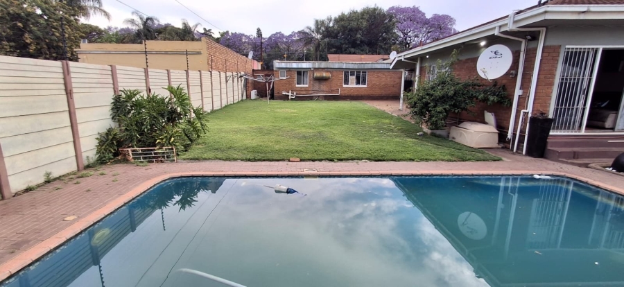 5 Bedroom Property for Sale in Pretoria Gardens Gauteng