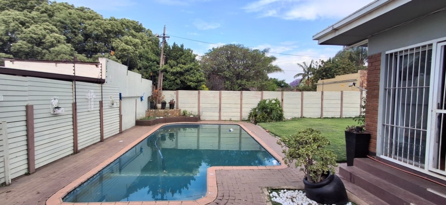 5 Bedroom Property for Sale in Pretoria Gardens Gauteng